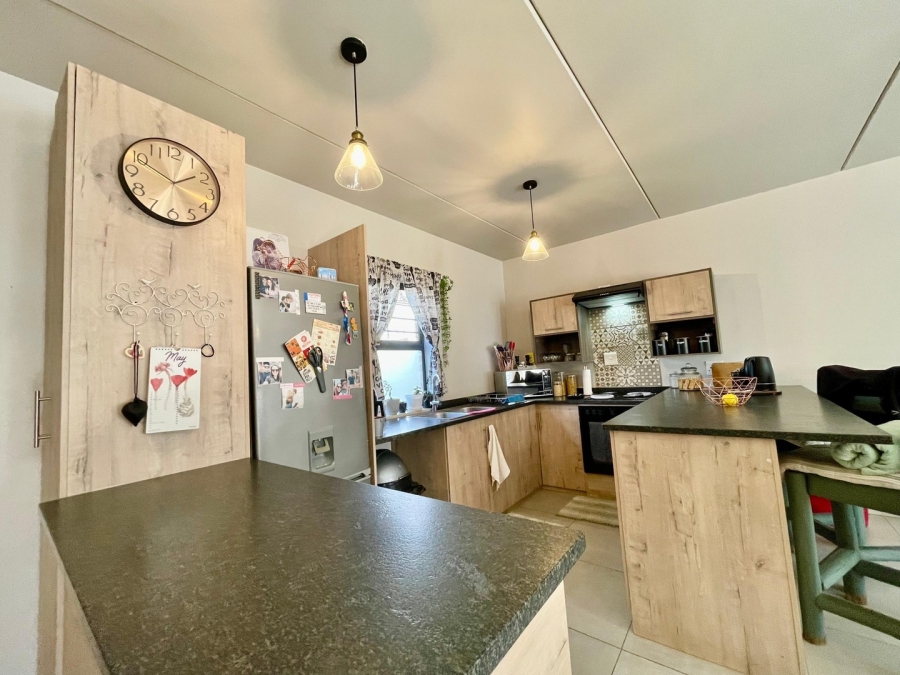 2 Bedroom Property for Sale in Potchefstroom North West